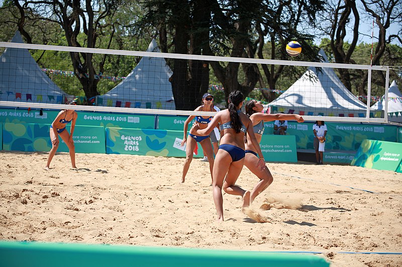 File:Beach volleyball at the 2018 Summer Youth Olympics – Girls Round of 16 – MEX vs CHN 433.jpg