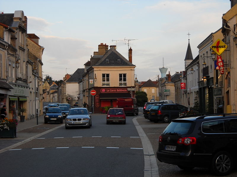 File:Bellême - Street.JPG