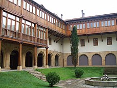 Bilbao - Museo Diocesano de Arte Sacro 01.jpg