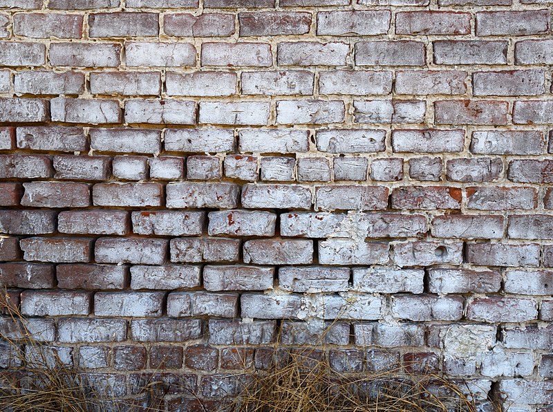 File:Brickwork on farmhouse at Kelvin A. Lewis farm in Creeds.jpg