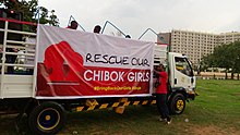 Immagine di un camion decorato per promuovere la conoscenza di #BringBackOurGirls