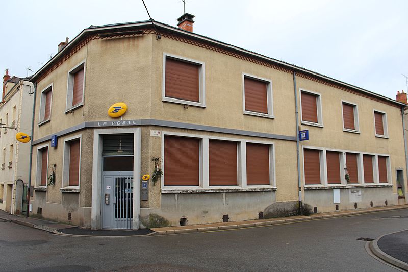 File:Bureau Poste Marcigny 2.jpg