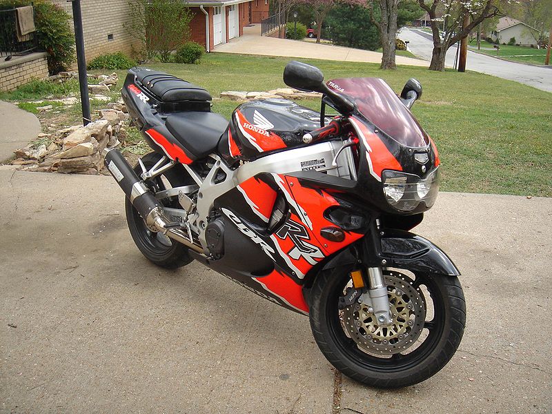 Category:Honda CBR900RR - Wikimedia Commons