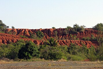 Au sud de la ville de Moa