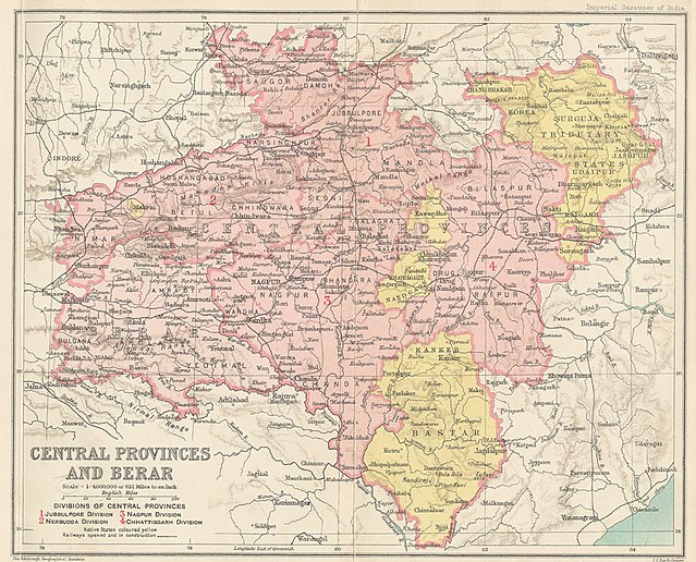 Central Provinces and Berar in 1909, showing the districts, divisions, and princely states under the authority of the province, as well as the 1905 ch
