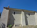 Mur sud de la chapelle (banc de pierre)