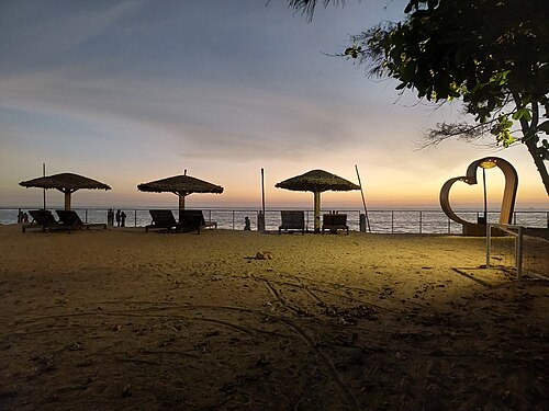Benches at Cherai Beach, Kerala