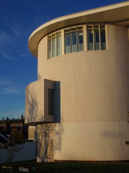 File:Combined Court Centre, Exeter - geograph.org.uk - 1058288.jpg