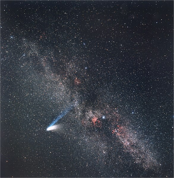 File:Comet Hale-Bopp Phot-mar14-hbs-1-hires.jpg