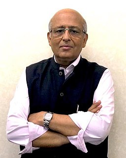 Shahid Jameel Indian virologist and academic (born 1957)