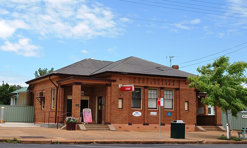 File:DunedooPostOffice.JPG