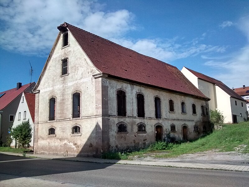 File:Ehemalige Brauerei in Kleinhaslach.jpg