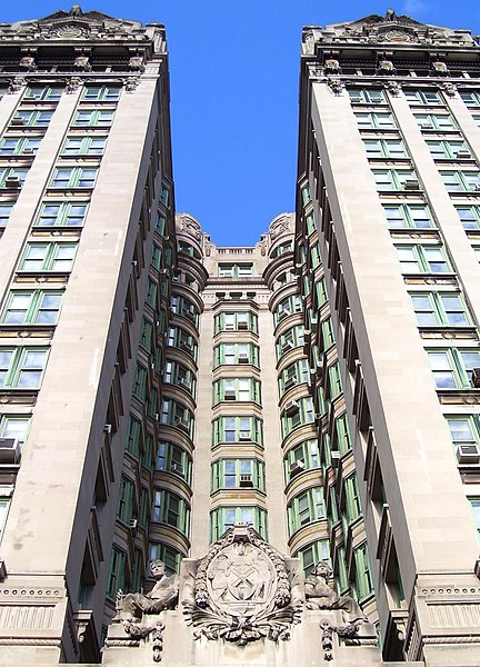 File:Emigrant Industrial Savings Bank from below.jpg