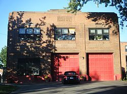 Motor Co 6 Feuerwache Hartford CT.JPG