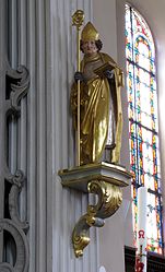 Statue de St-Nicolas (XVIe)