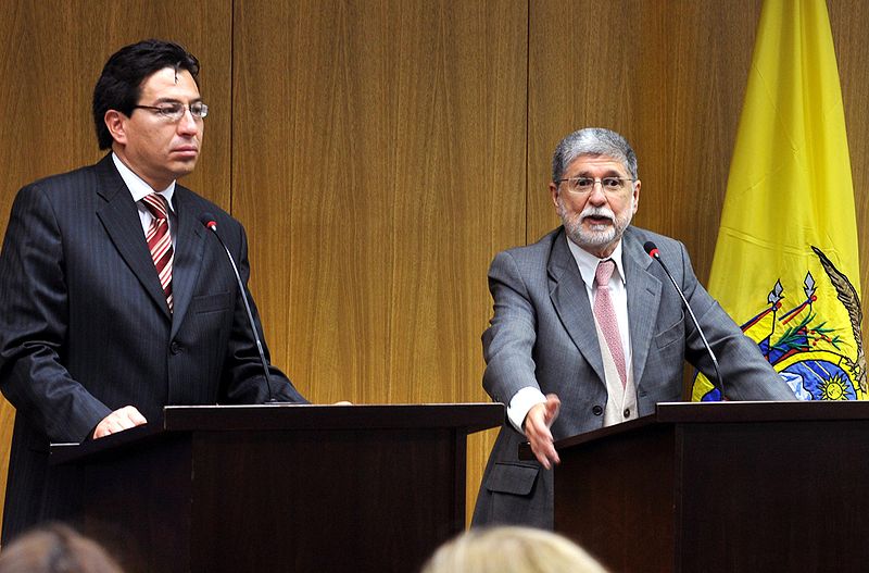 File:Fander Benitez e Amorim.JPG