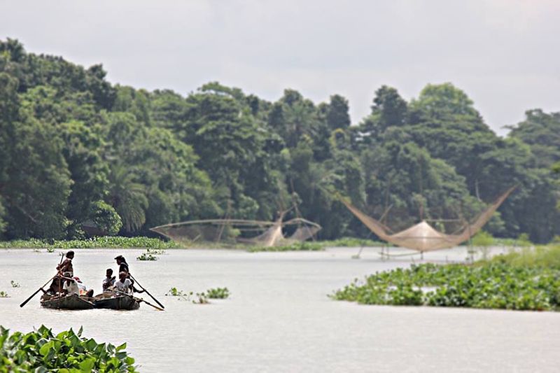 File:Fishing At River Nobo Ganga.jpg