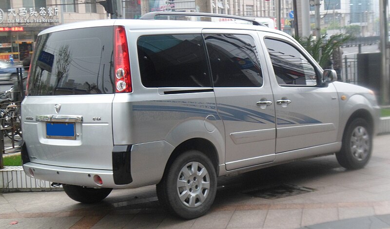 File:Foton Midi LWB 02 China 2012-04-21.jpg