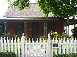 Cyrus Jacobs Evi Önü, Boise.jpg