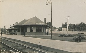 G. T. R. Station, Gravenhurst, Ontario (HS85-10-37847-1).jpg