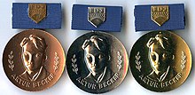 GDR Artur Becker Medaille.jpg