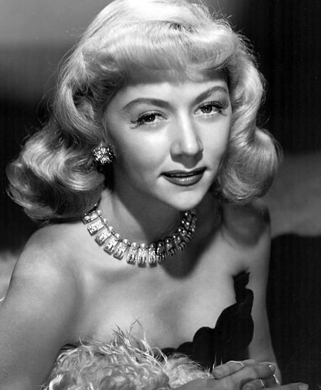 Gloria Grahame-still 1947.JPG