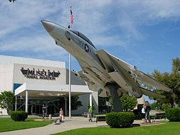 Muzeul Grumman YF-14A Tomcat 157984 (NMNA) .JPG