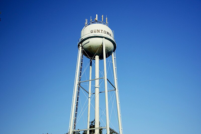 File:Guntown-water-tower-ms.jpg