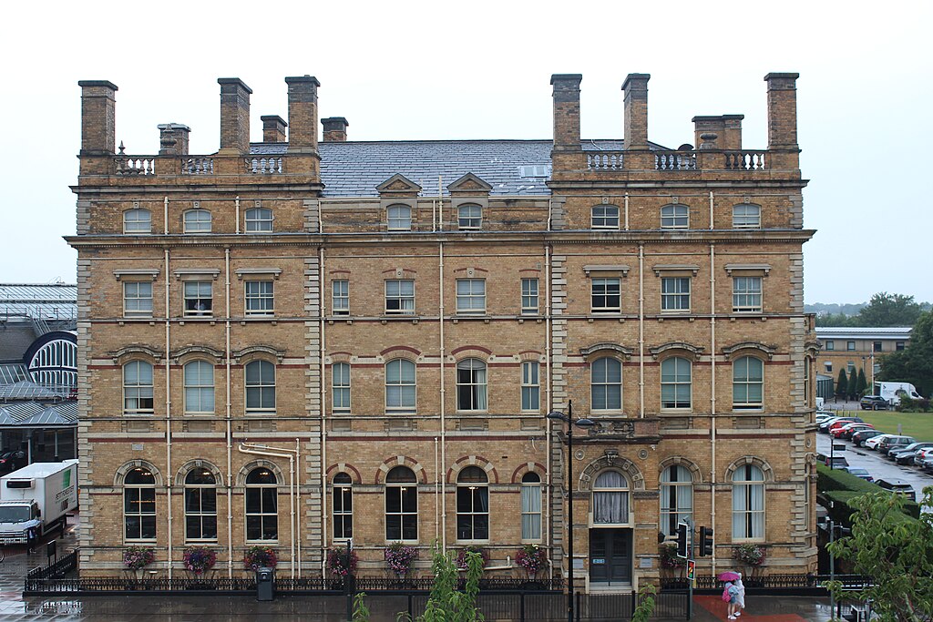 Picture of The Principal York (ex Royal York Hotel) courtesy of Wikimedia Commons contributors - click for full credit