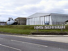 Entrée du HMS Seahawk en 2015