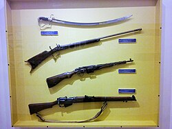 Hungarian prototype 7.92x33mm Assault Rifle prototype (center) compared to Matyas Zoller caplock (above) and Lee-Enfield bolt action rifle (below) at the Hadtorteneti Muzeum Budapest Hadtorteneti Muzeum Budapest82.jpg