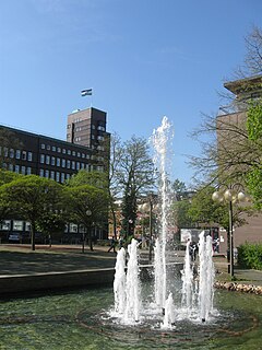 Ein Springbrunnen ist ein Brun