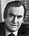 Hugh Carey - NFTA-Bericht 1977 (beschnitten).jpg