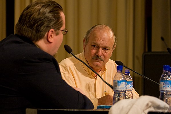 Author Joe Haldeman clashed repeatedly with director Stuart Gordon