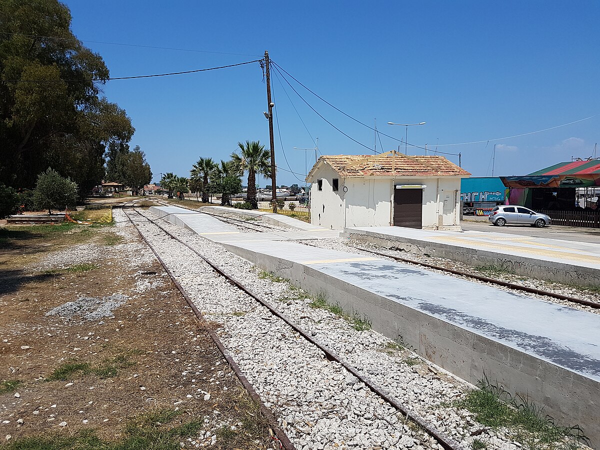 Katakolo train station 07.jpg