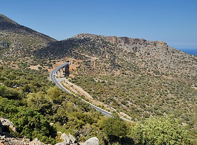 Crete: European route E75