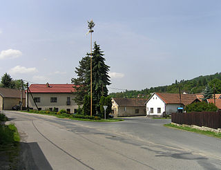 <span class="mw-page-title-main">Krhanice</span> Municipality in Central Bohemian, Czech Republic