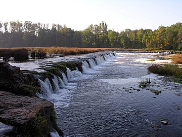 Fil:Kuldyga._ventos_krioklys,_2006-09-22.jpg