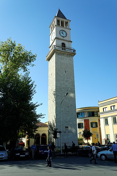 File:Kulla e Sahatit në Tiranë. La Torre dell'Orologio a Tirana. Clock Tower of Tirana. Foto by Dritan Mardodaj..jpg