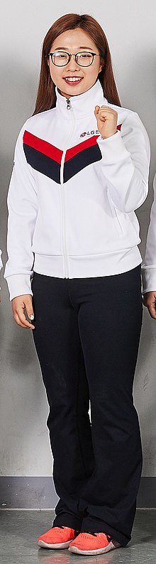 LG 전자, „올림픽 銀“ 여자 컬링 팀 공식 후원 (Kim Seon-Yeong) .jpg