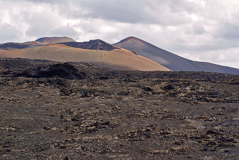 File:Lanzarote. Timanfaya.jpg