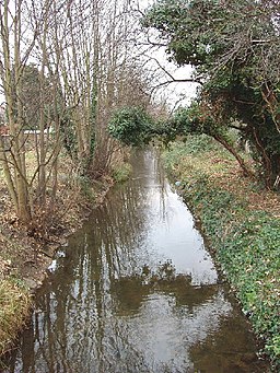 Longford River at Bedfont - water for Hampton Court - geograph.org.uk - 112074