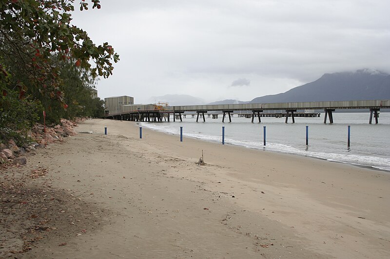 File:Lucinda jetty 3.jpg