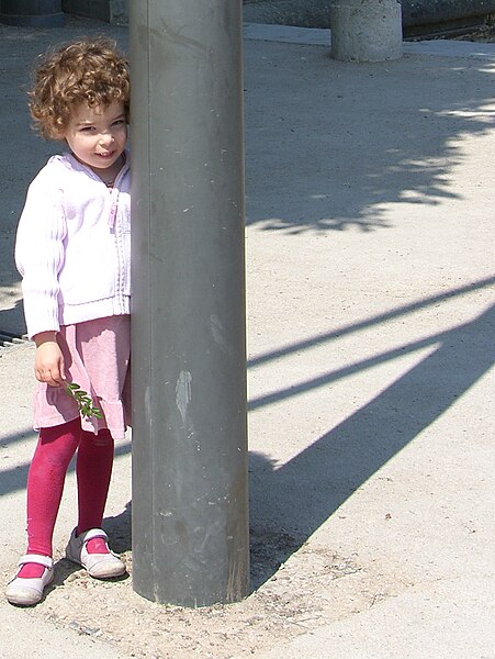 File:Lyon Portrait of a shy smiling girl at full length 20110417.jpg