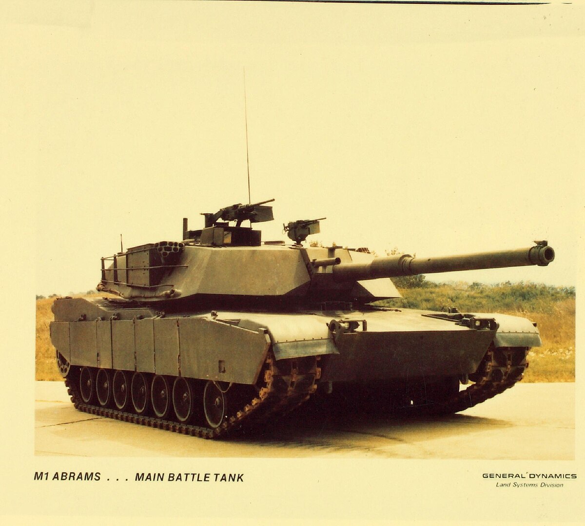 Танк абрамс вес. M1 Abrams 105mm. М1 Абрамс 105 мм. M1 Abrams 1980 105mm Gun. Танк Абрамс с 105 мм пушкой.