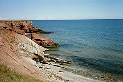 Cliffs along the shore of Grosse Île