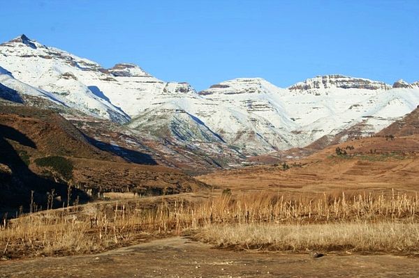 Drakensberg Mountains, where some portions were shot. In the novel, Richtersveld mountains were mentioned. Director Kamaleshwar Mukherjee instead used