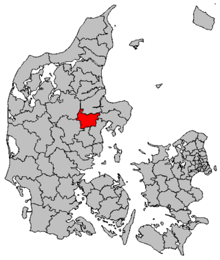 <span class="mw-page-title-main">Hvorslev</span> Place in Central Denmark, Denmark