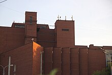 Moscow, northern facade of Taganka Theatre building (29991641478).jpg