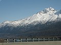 Mountians along Glenn Highway - panoramio.jpg